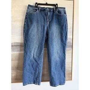 Flying Monkey Women's Size 33 Straight Leg Distressed Jeans Cropped 23” Inseam